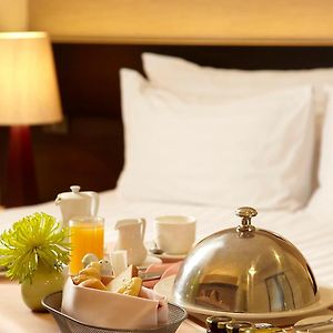 Deluxe Elegant Sea View Room